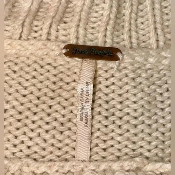 Free People I Heart You Wool Alpaca Blend Cropped Sweater Size XS - Picture 5 of 8